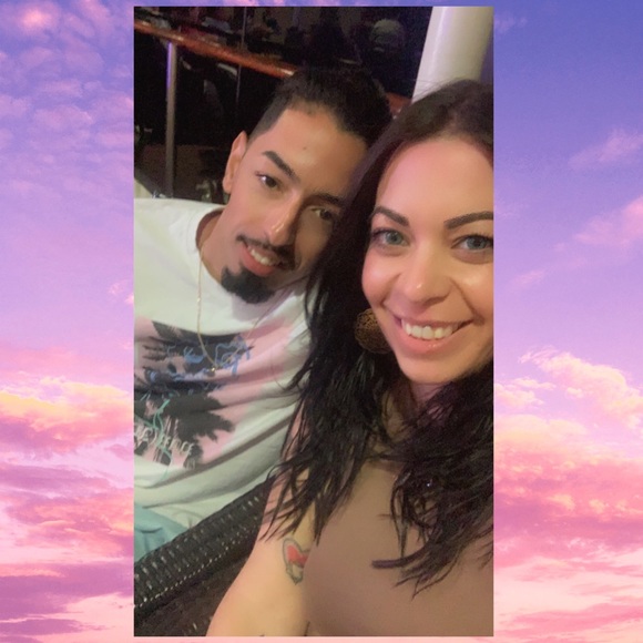 Meet your Posher, Laura - Picture 7 of 8